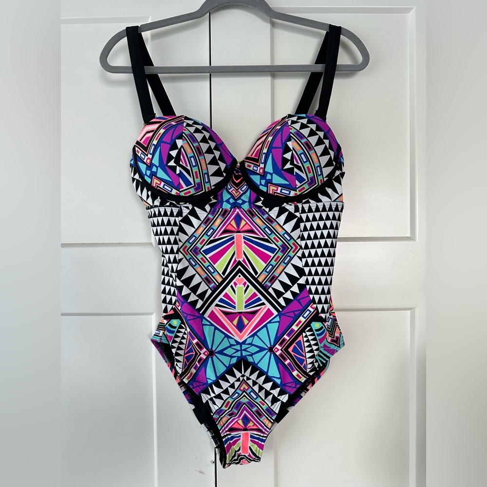 SWIMSUITS FOR ALL One Piece bright geometric Swimsuit Size 12